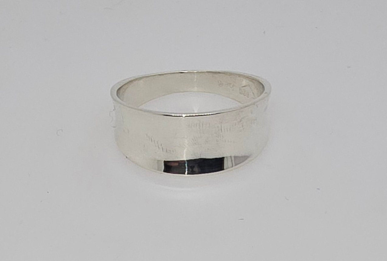 STERLING SILVER 8MM CONCAVE RING FINGER SIZE O.