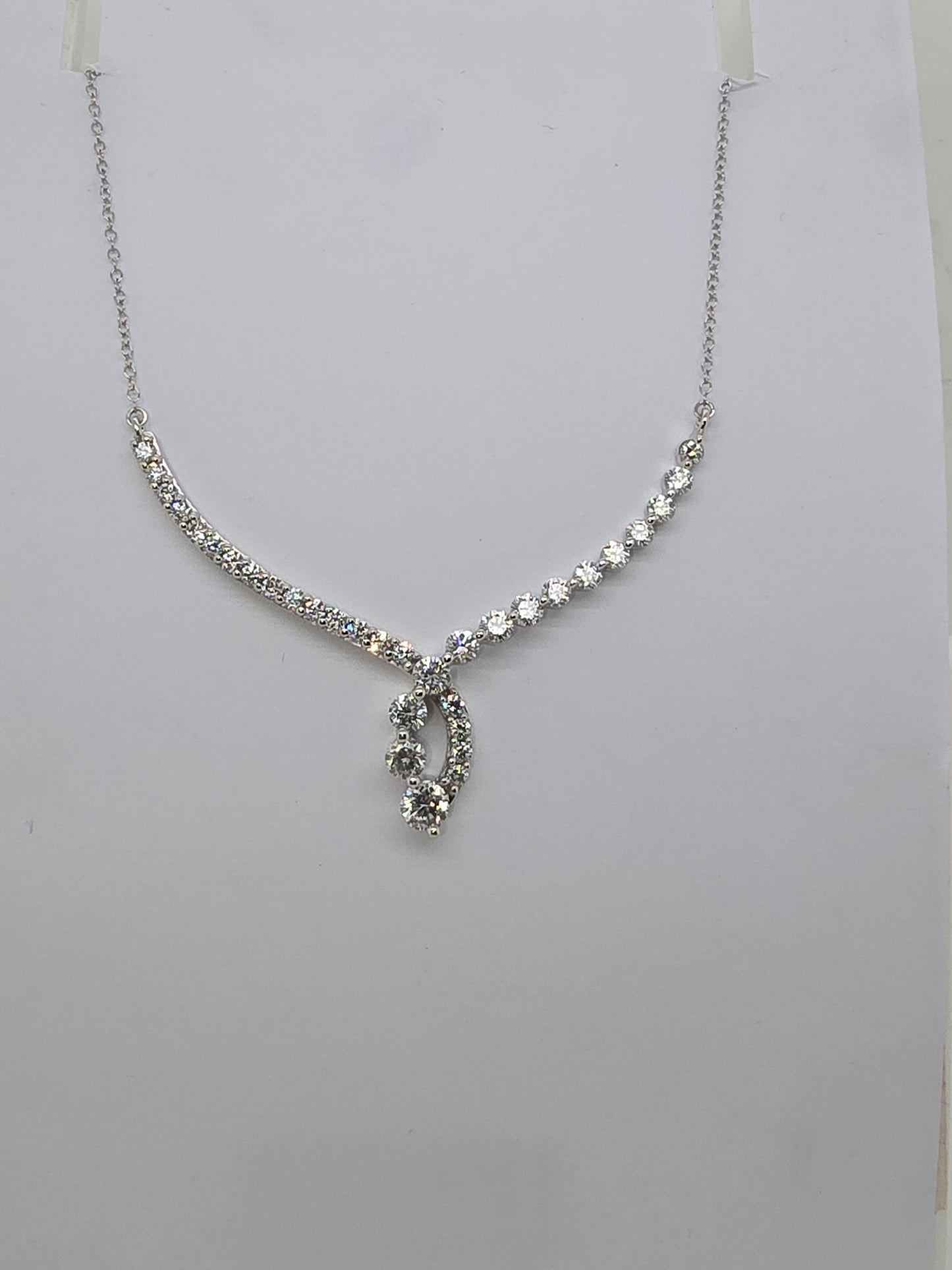 10CT WHITE GOLD LAB GROWN DIAMOND NECKLACE TOTAL LGD WEIGHT = 2.00CT E VS