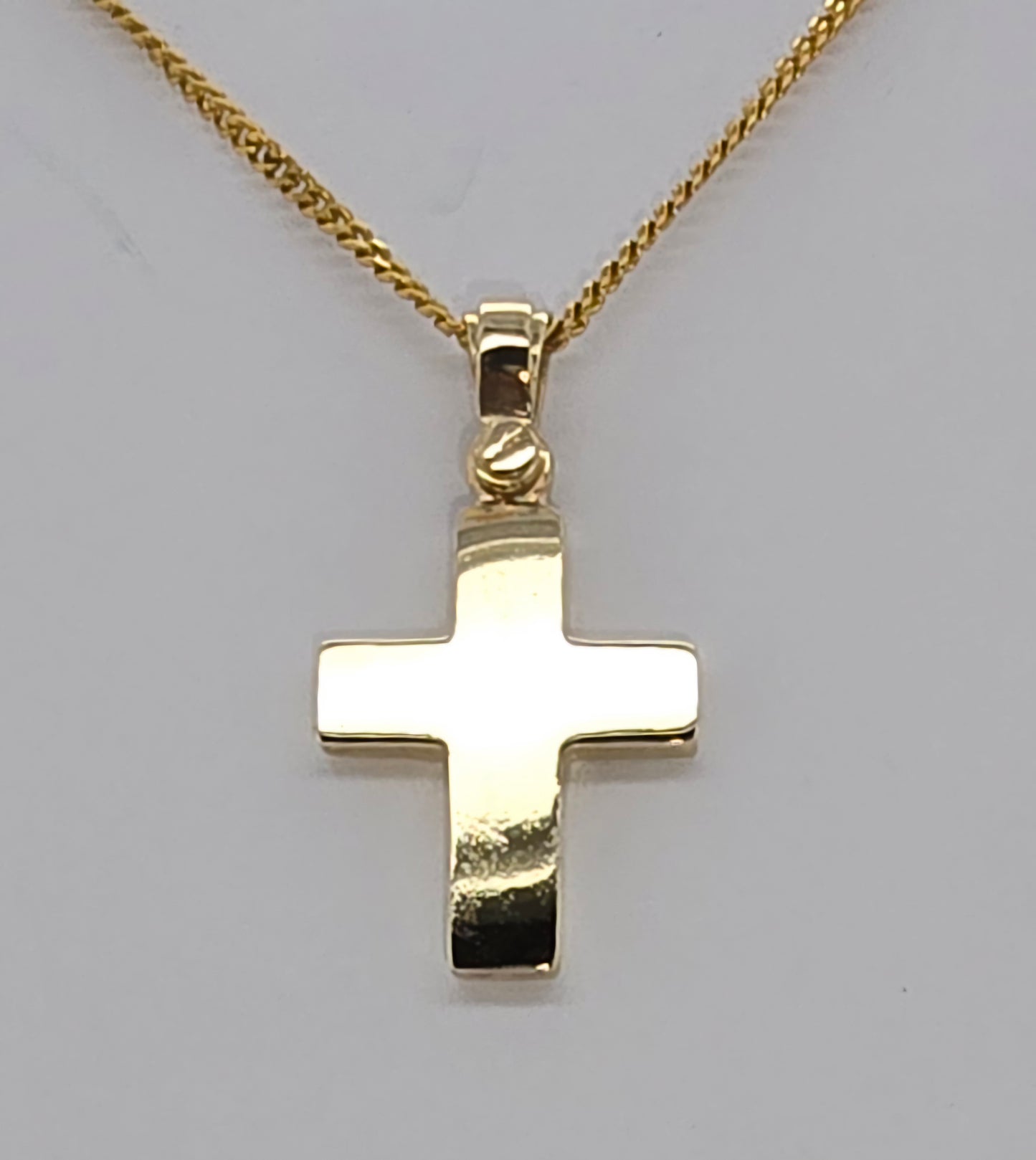 9CT YELLOW GOLD IMPORTED 18MM X 12MM POLISHED CROSS