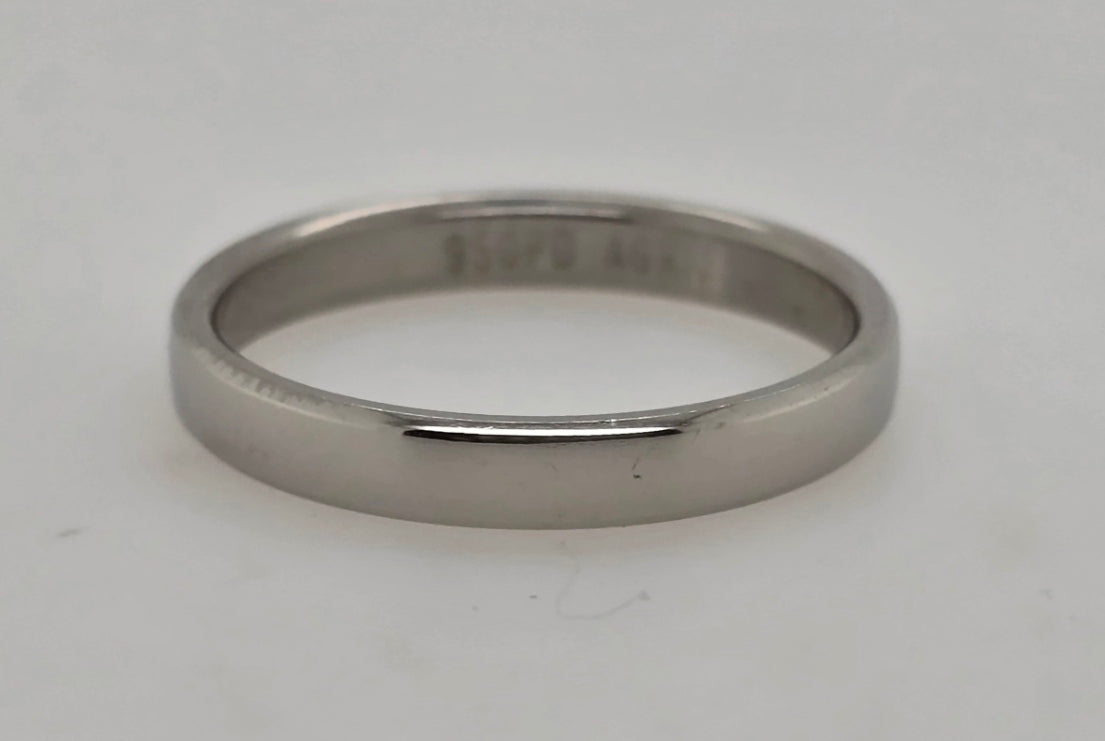 PALLADIUM 3MM X 1.4MM PLAIN RING. FINGER SIZE O