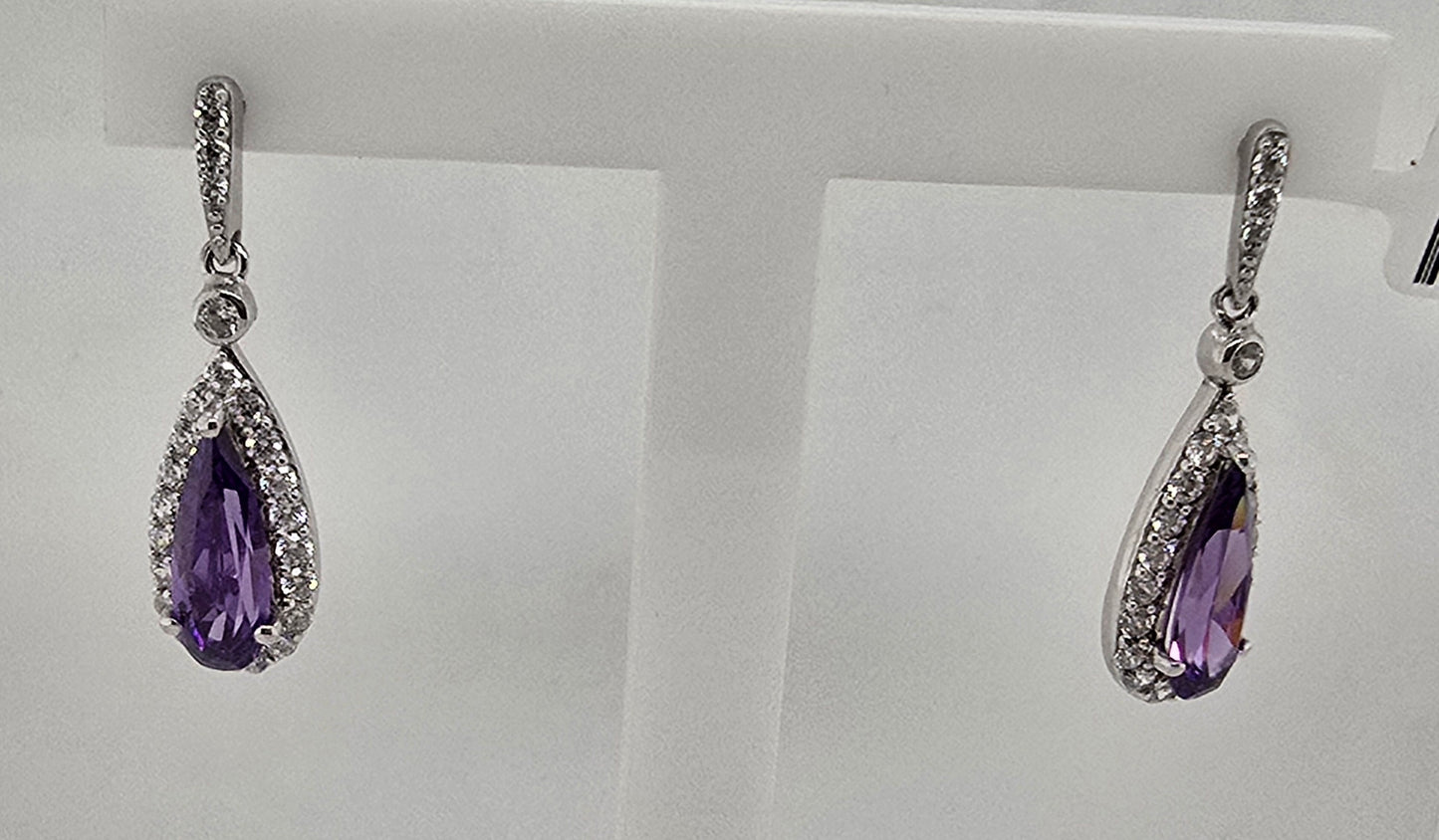 ELLANI STERLING SILVER RHODIUM PLATED AMETHYST CUBIC ZIRONIA DROP EARRINGS. E320A