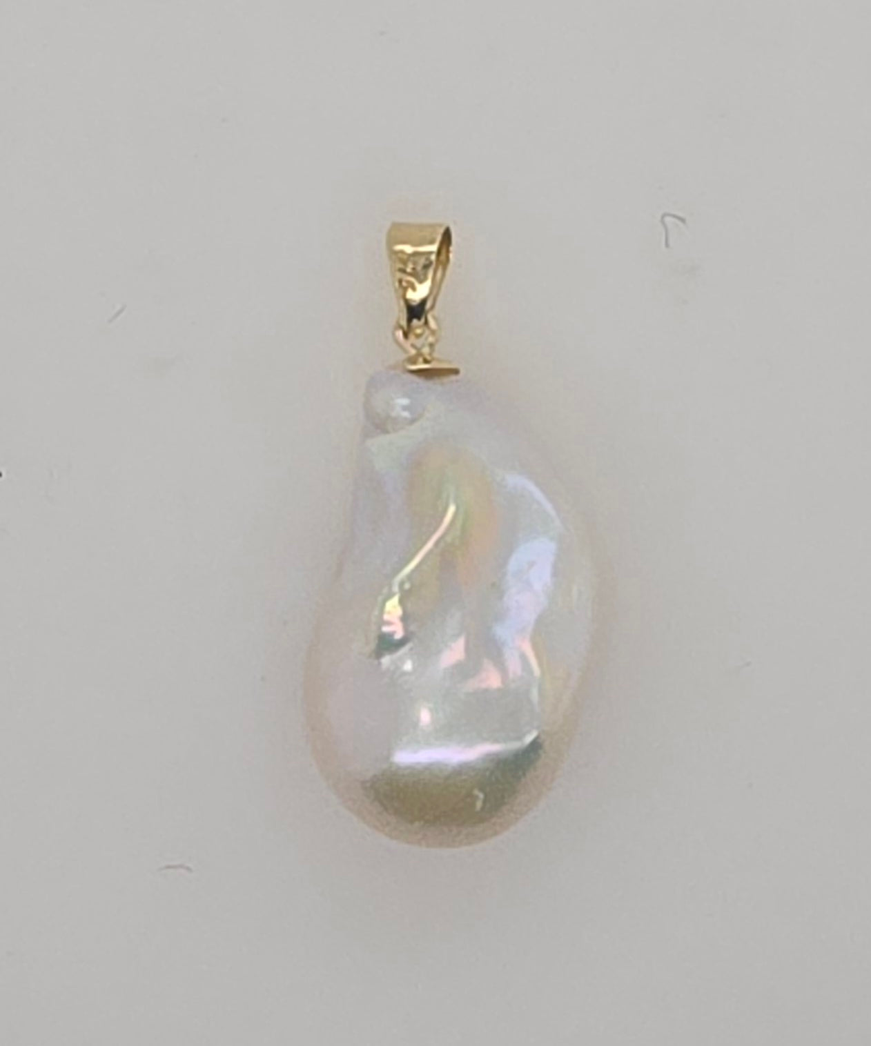 9CT YELLOW GOLD 13MM AAA BAROQUE FRESHWATER PEARL PENDANT