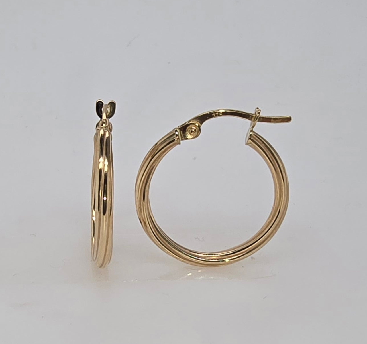 9CT YELLOW GOLD IMPORTED ITALIAN TWIST HOOP EARRINGS