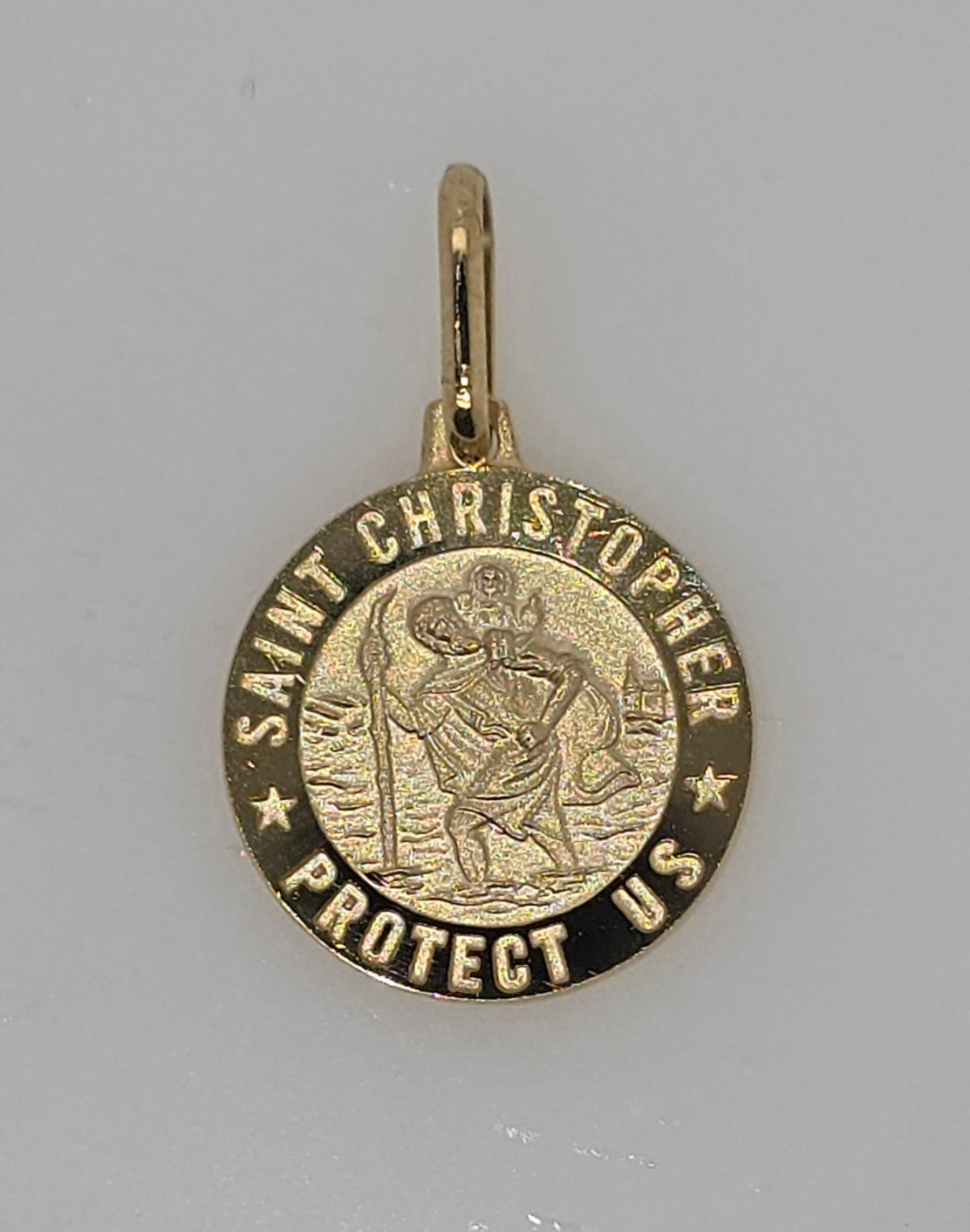 9CT YELLOW GOLD IMPORTED SOLID 15MM ST CHRISTOPHER PENDANT.