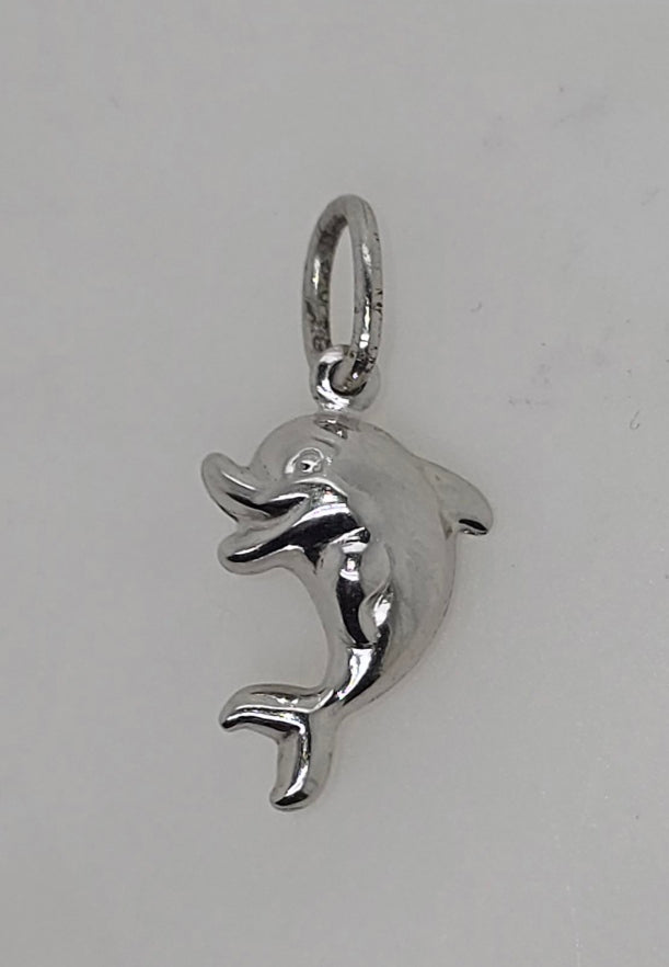 9CT WHITE GOLD 14MM DOLPHIN CHARM.