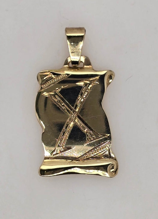 9CT YELLOW GOLD SOLID 17MM X 12.7MM SCROLL WITH ENGRAVED X.