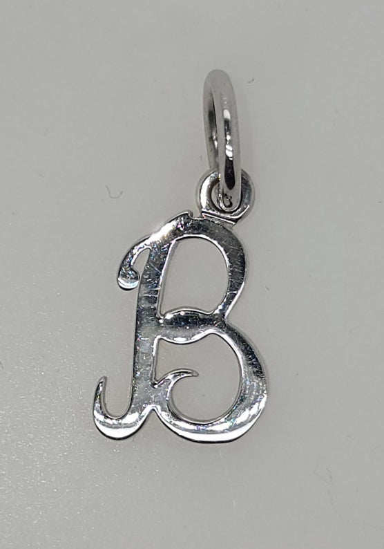 9CT WHITE GOLD SOLID 16MM INITIAL B PENDANT.