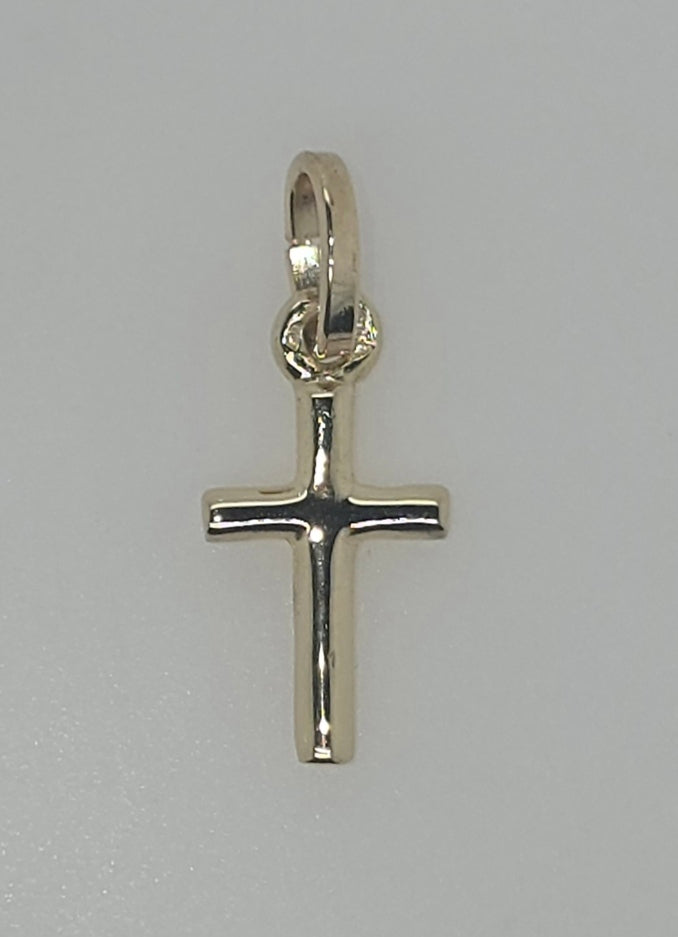 9CT YELLOW GOLD SMALL 15 X 8MM TUBULAR CROSS PENDANT.