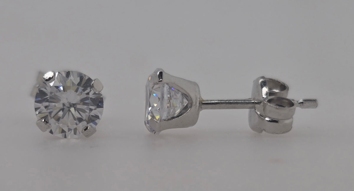 9CT WHITE GOLD 5MM ROUND CUBIC ZIRCONIA STUD EARRINGS