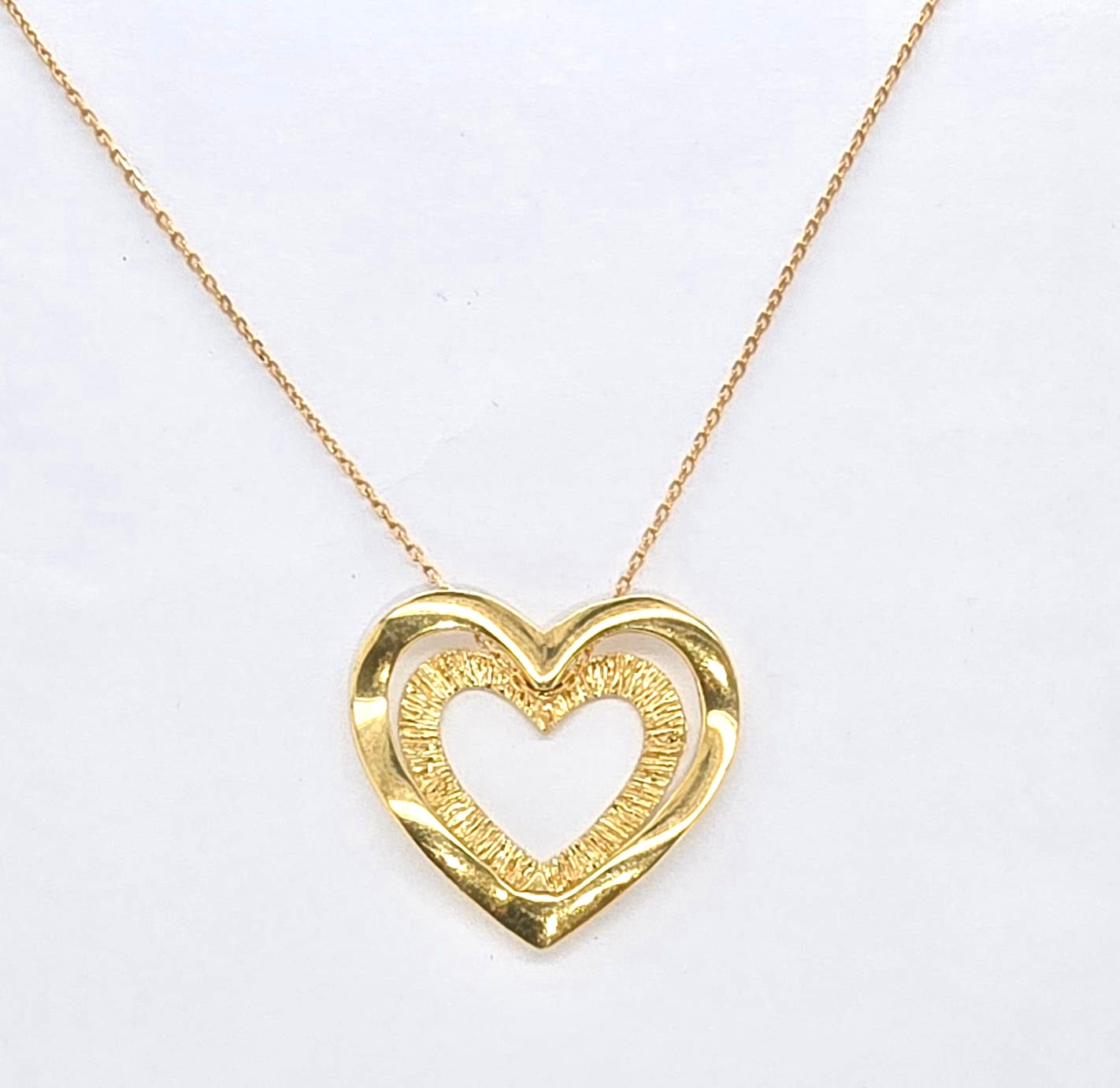 9CT YELLOW GOLD DOUBLE HEART PENDANT