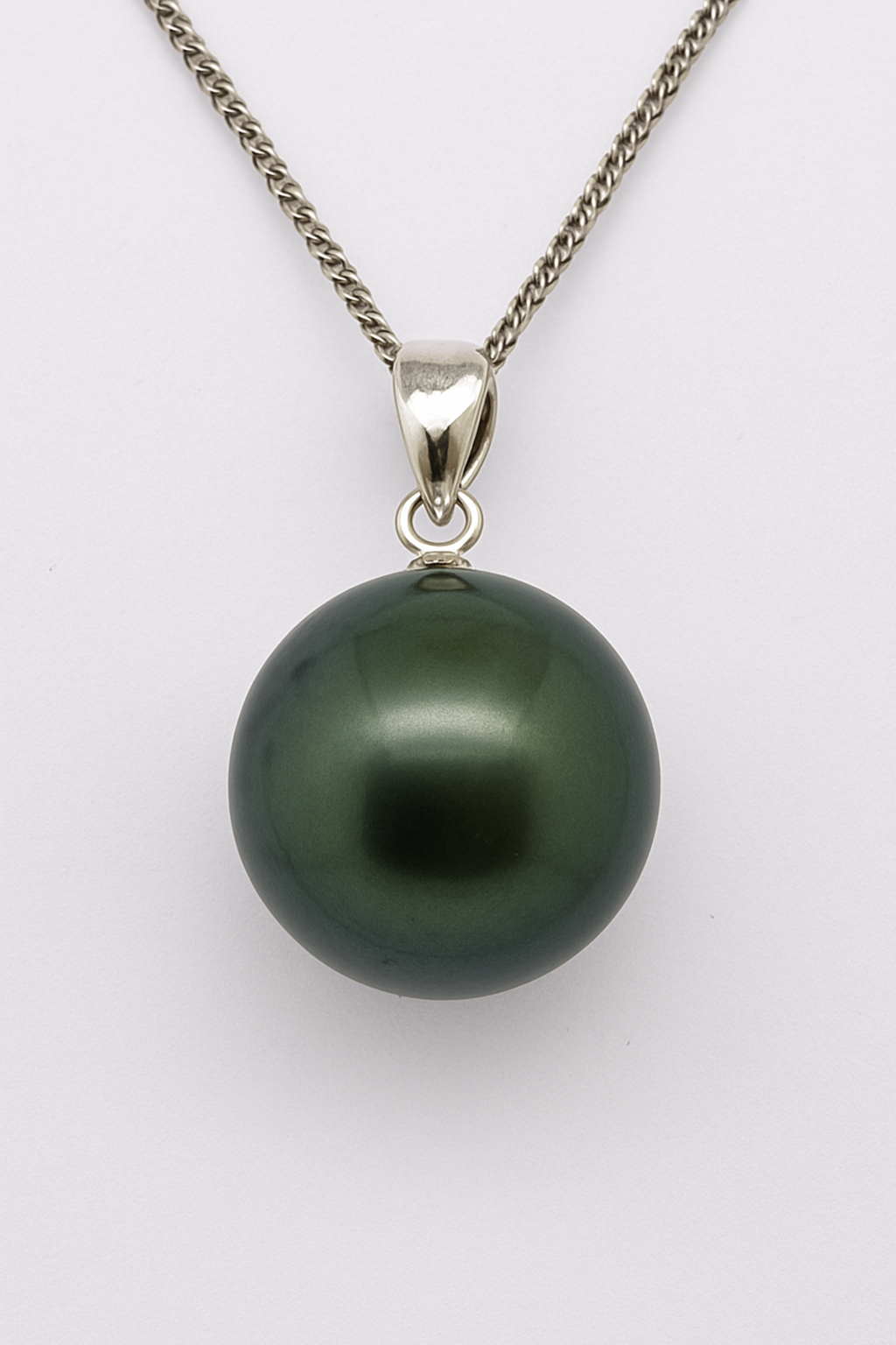 18CT WHITE GOLD 14MM TAHITIAN PEARL PENDANT.