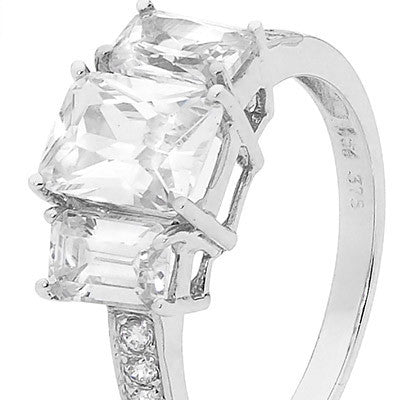 9CT WHITE GOLD CUBIC ZIRCONIA RING