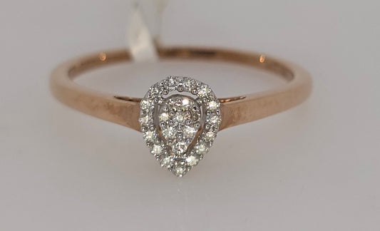 10CT ROSE GOLD DIAMOND RING.