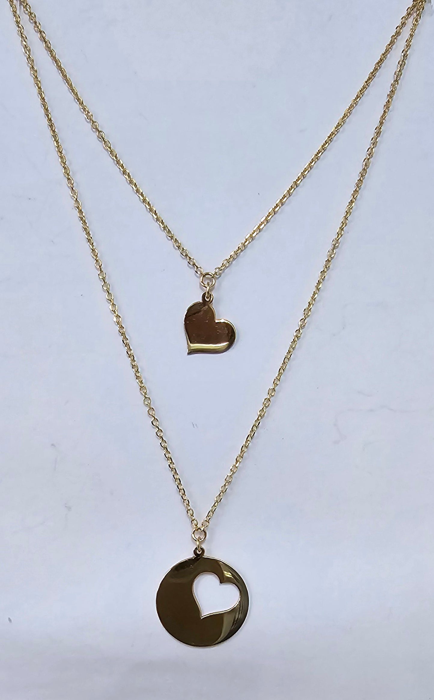 9CT YELLOW GOLD IMPORTED 42CM TRACE CHAIN WITH HEART DISC AND HEART.