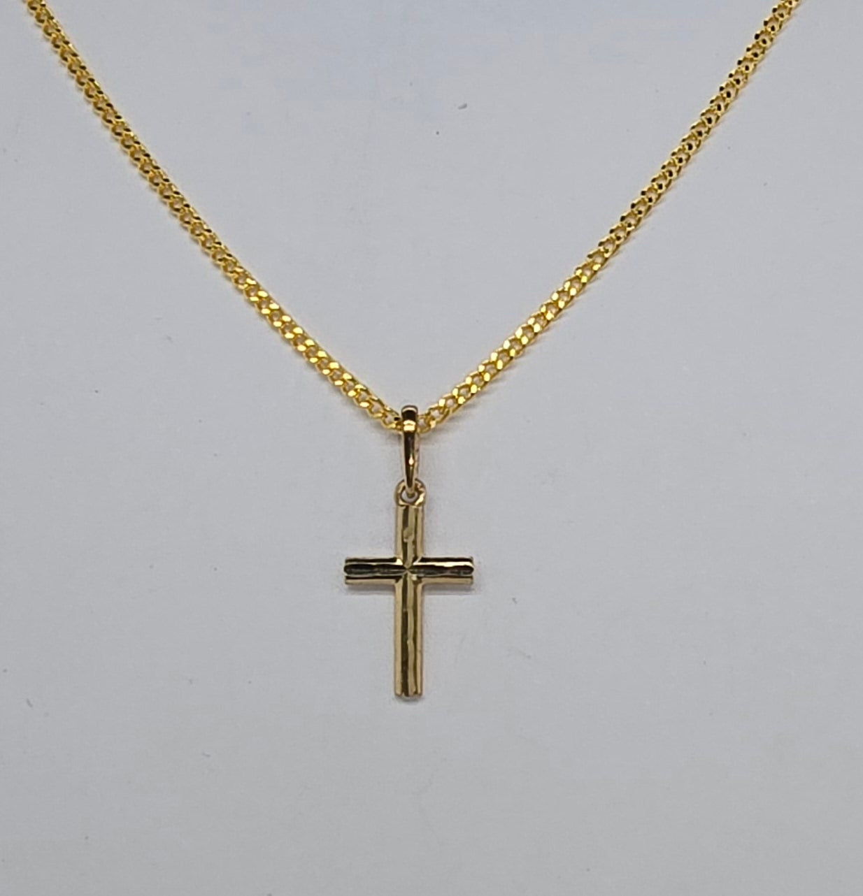 9CT YELLOW GOLD CROSS