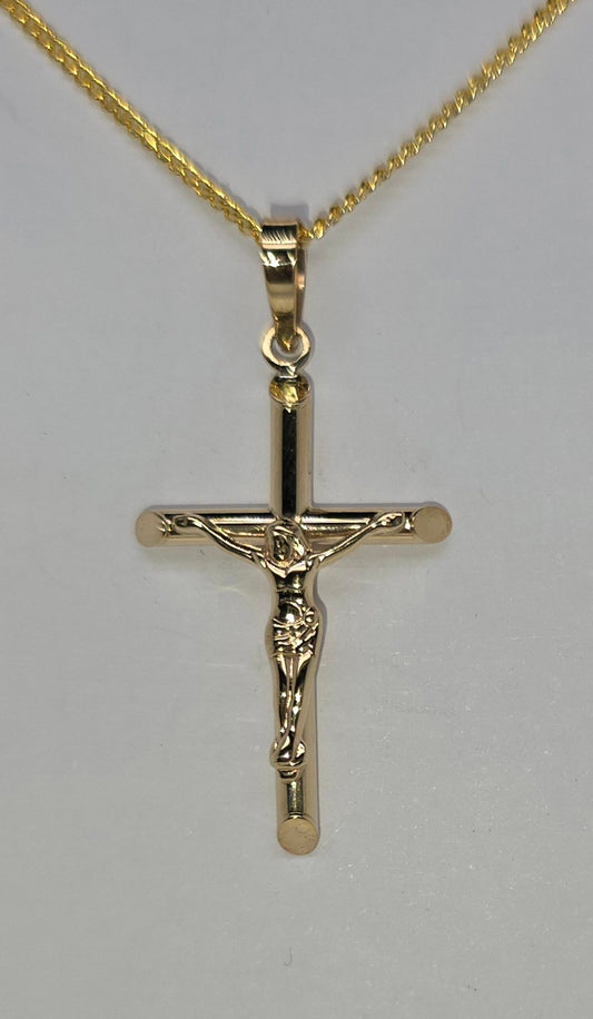 9CT YELLOW GOLD CRUCIFIX PENDANT.