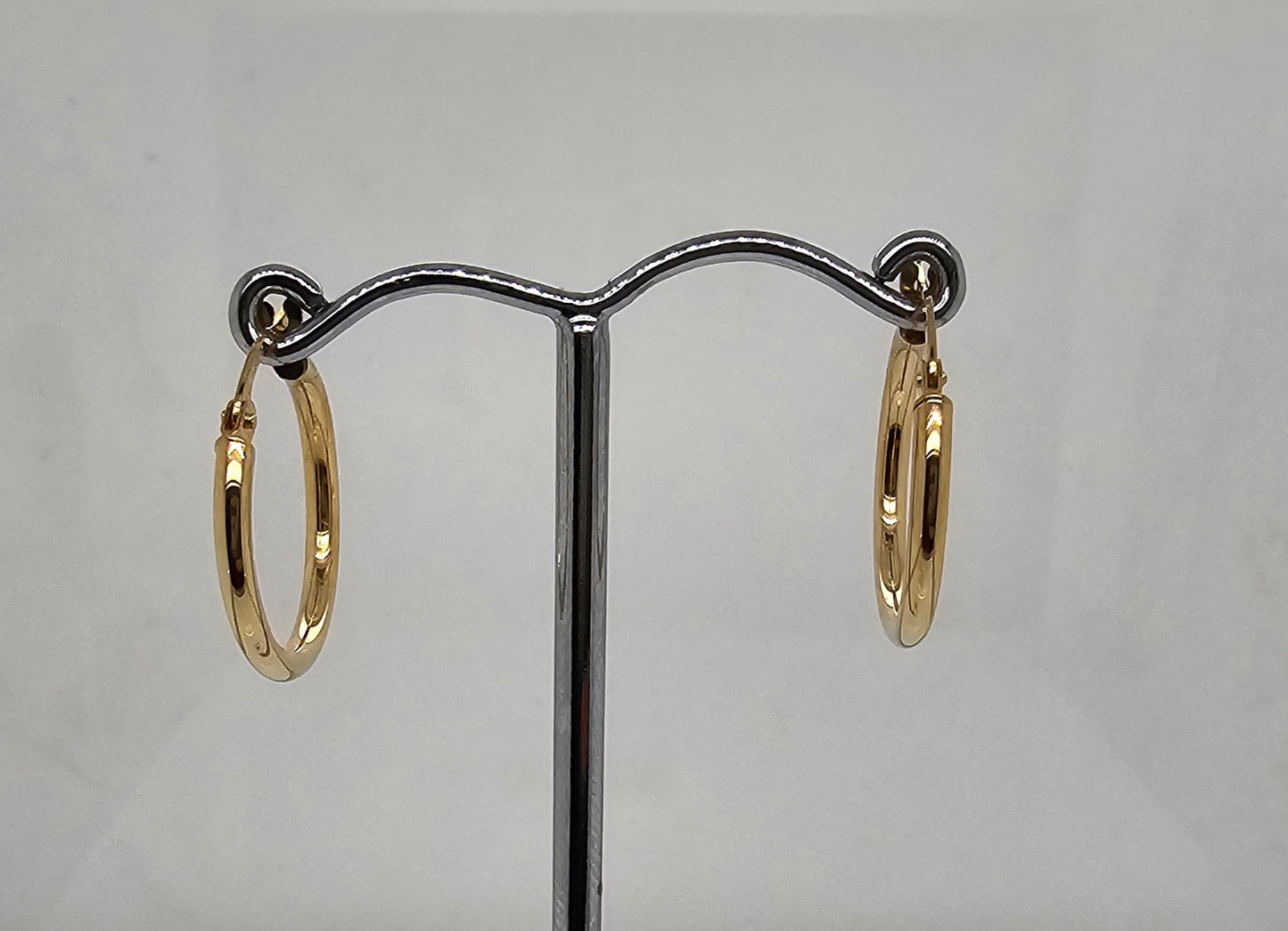 9CT YELLOW GOLD 2 X 15MM HOOP EARRINGS