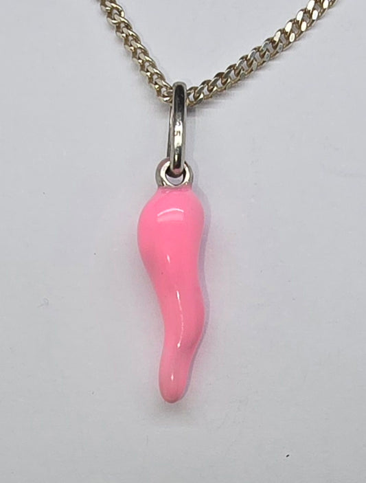 STERLING SILVER IMPORTED 18MM PINK CHILLI PENDANT.