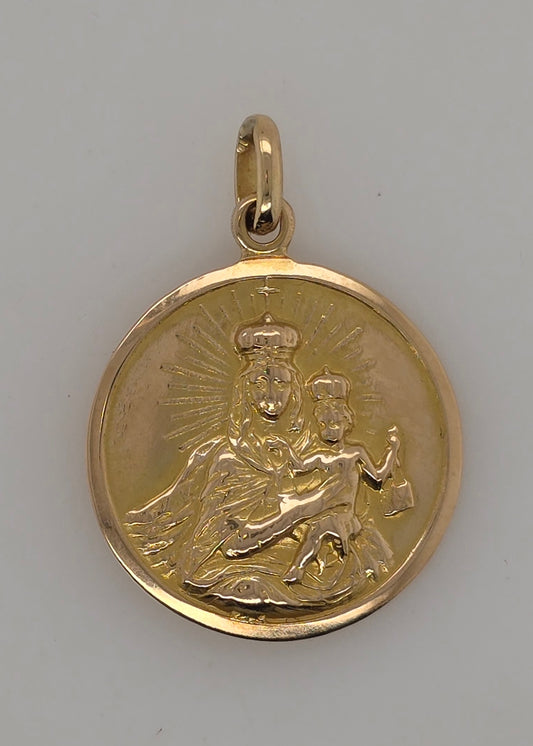 18CT YELLOW GOLD IMPORTED 20MM DOUBLE SIDED CROWNED MARY AND JESUS PENDANT