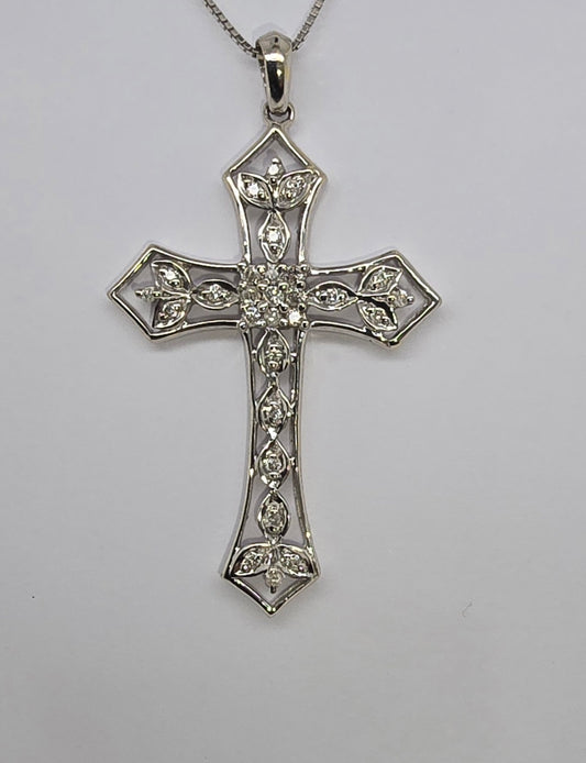 9CT WHITE GOLD LARGE DIAMOND FILIGREE CROSS.