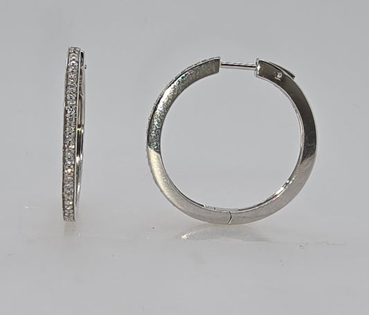 18CT WHITE GOLD DIAMOND EARRINGS