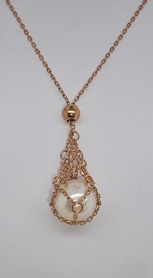 STERLING SILVER ROSE GOLD PLATED 45CM 11MM FRESHWATER PEARL BASKET .