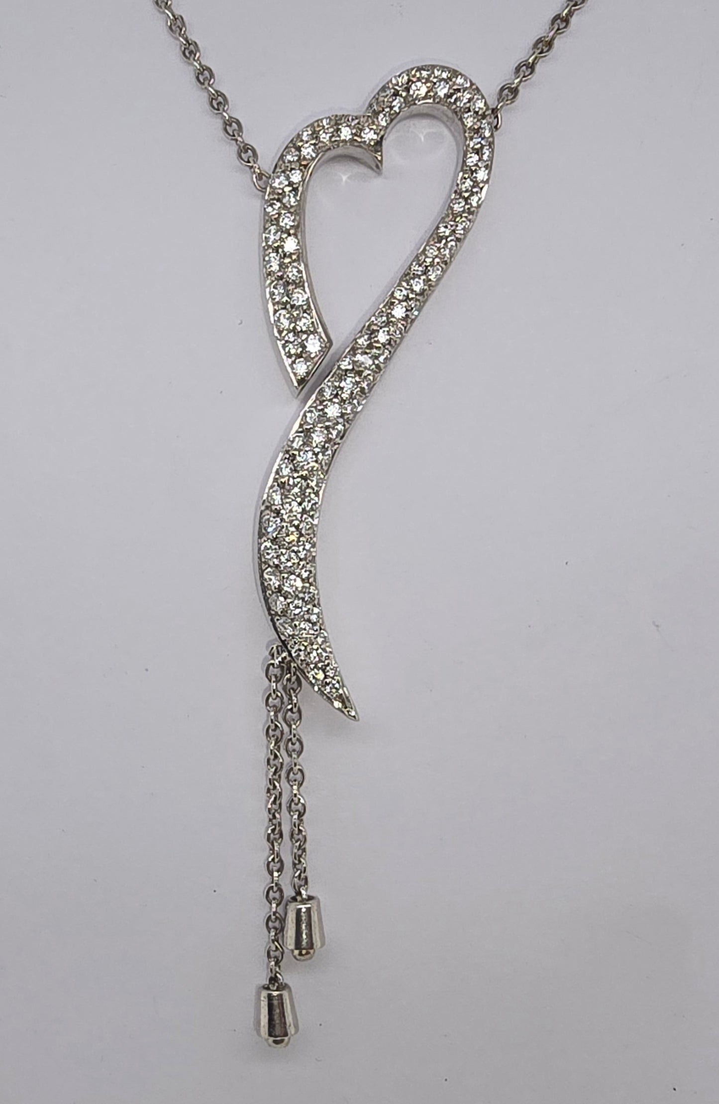 18CT WHITE GOLD DIAMOND PAVE HEART PENDANT AND CHAIN