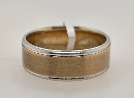 9CT TWO TONE 8MM X 1.6MM EZI FIT PATTERN RING FINGER SIZE V