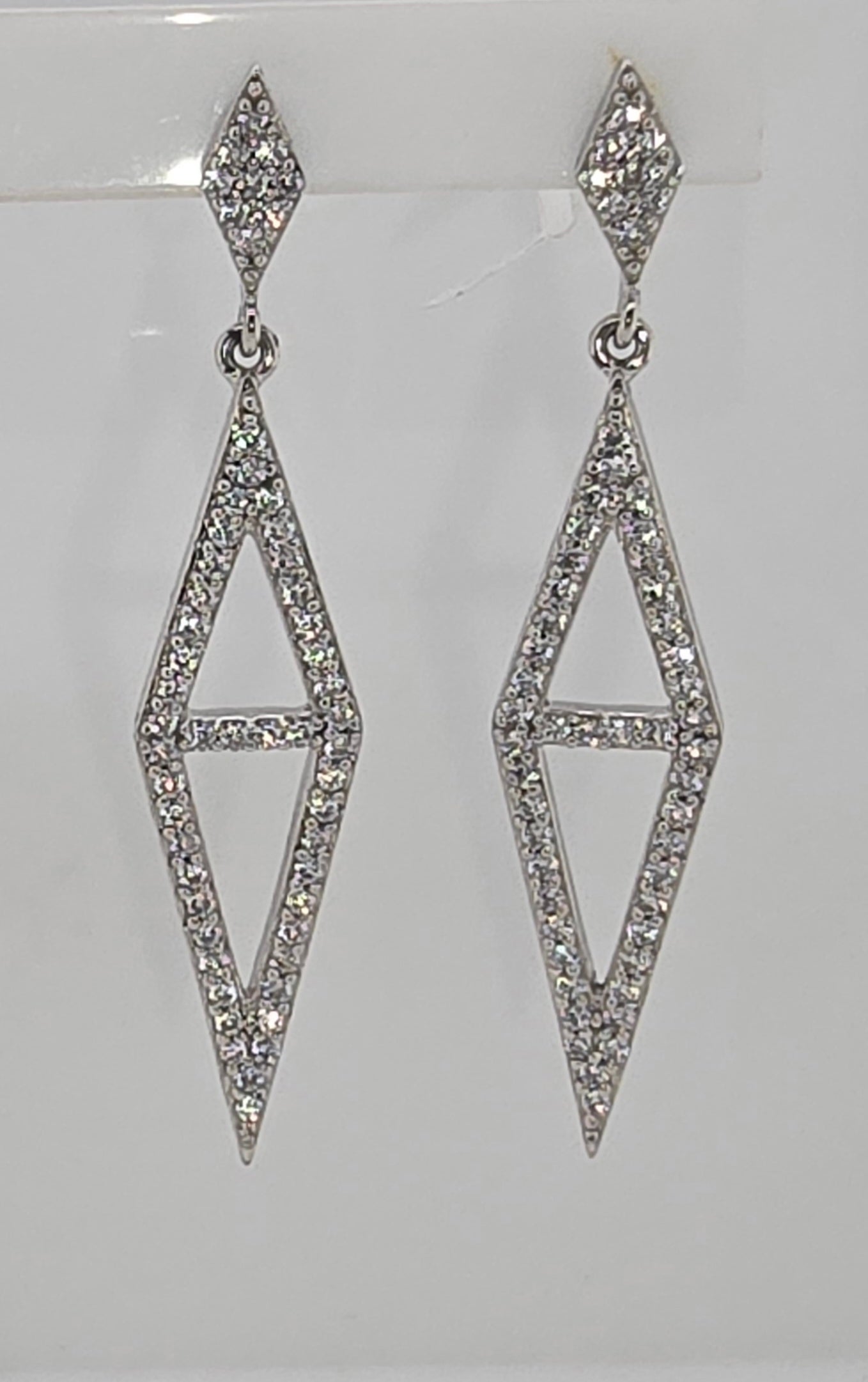 ELLANI STERLING SILVER CUBIC ZIRCONIA 46MM DROP EARRINGS. E442