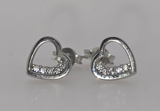 9CT WHITE GOLD ITALIAN CUBIC ZIRCONIA OPEN 7MM HEART STUD EARRINGS