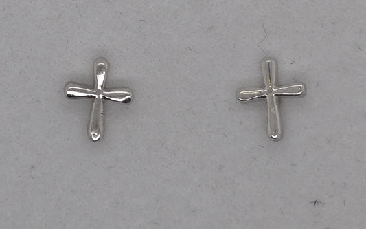 9CT WHITE GOLD IMPORTED 6.8MM X 5.8MM CROSS STUD EARRINGS.