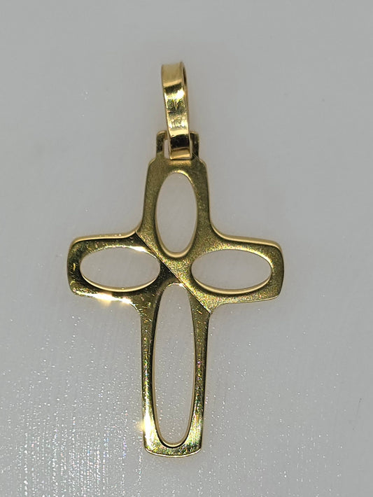 18CT YELLOW GOLD IMPORTED 28MM X 20MM FANCY CUT OUT CROSS PENDANT.