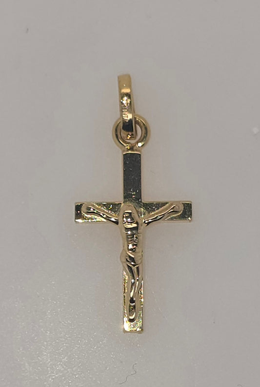 18CT YELLOW GOLD IMPORTED 18MM X 11MM SQUARE CRUCIFIX.
