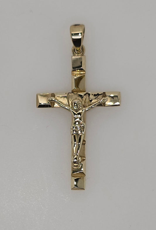 9CT YELLOW GOLD IMPORTED 27 X 17MM FANCY CRUCIFIX PENDANT.