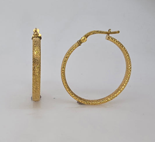 9CT YELLOW GOLD STARDUST FINISH HOOP EARRINGS