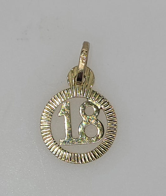 9CT YELLOW GOLD 10.6MM CIRCLE 18 CHARM.