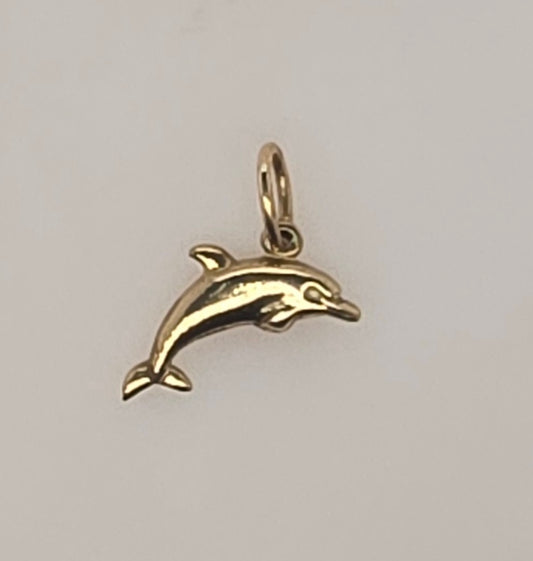 9CT YELLOW GOLD 15.8MM DOLHPIN CHARM.