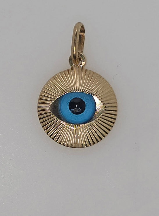 9CT YELLOW GOLD IMPORTED 13MM EVIL EYE PENDANT.