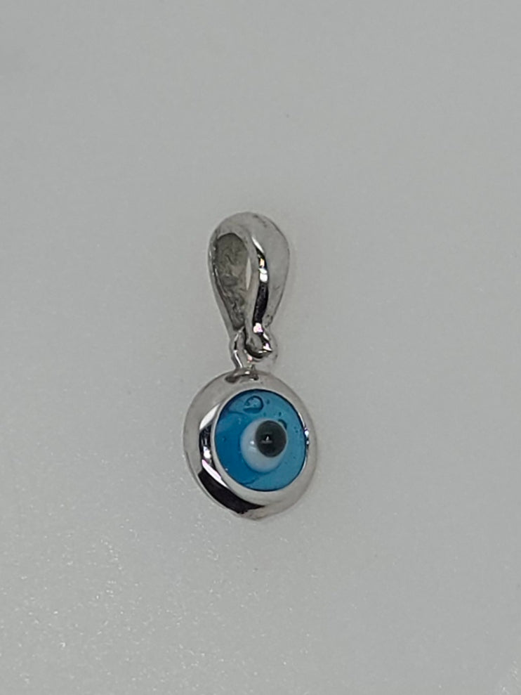 9CT WHITE GOLD IMPORTED 5.6MM EVIL EYE CHARM.