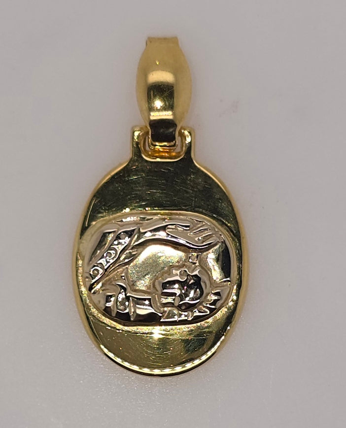 18CT TWO TONE IMPORTED OVAL 20MM X 16MM BAPTISM PENDANT.