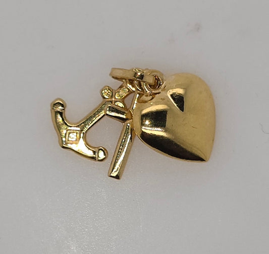 18CT YELLOW GOLD IMPORTED 12.5MM FAITH HOPE AND CHARITY PENDANT.