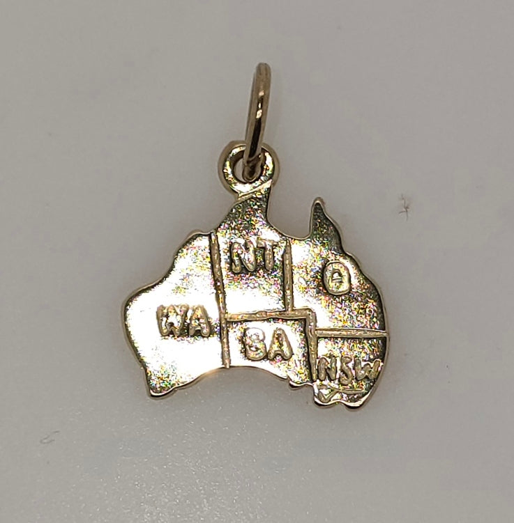 9CT YELLOW GOLD SOLID 1.38GRAM 14MM X 15MM AUSTRALIA PENDANT.
