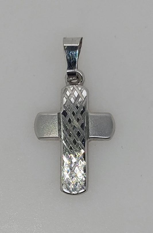 9CT WHITE GOLD IMPORTED 16MM X 11.6MM PATTERN AND MAT FINISH CROSS PENDANT.