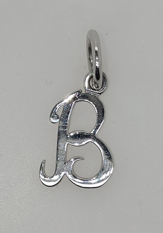 9CT WHITE GOLD SOLID 16MM INITIAL B PENDANT.