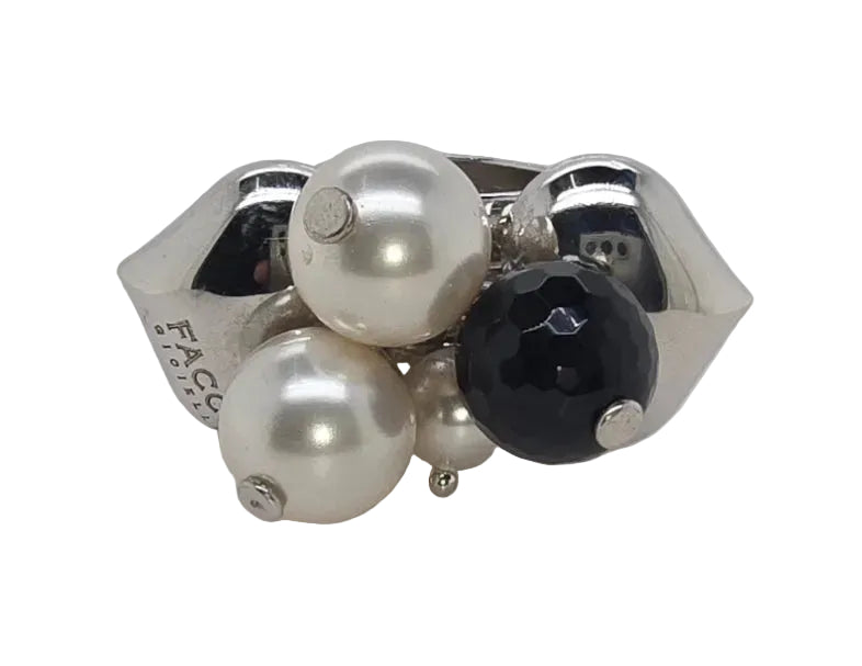 STERLING SILVER PUFFY HEARTS BLACK BEAD SHELL PEARL RING.