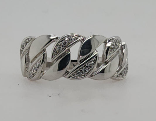 STERLING SILVER 8MM CHAIN LINK LOOK WITH GRAIN SET CUBIC ZIRCONIA RING.