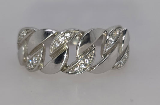 STERLING SILVER 8MM CHAIN LINK LOOK WITH GRAIN SET CUBIC ZIRCONIA RING.