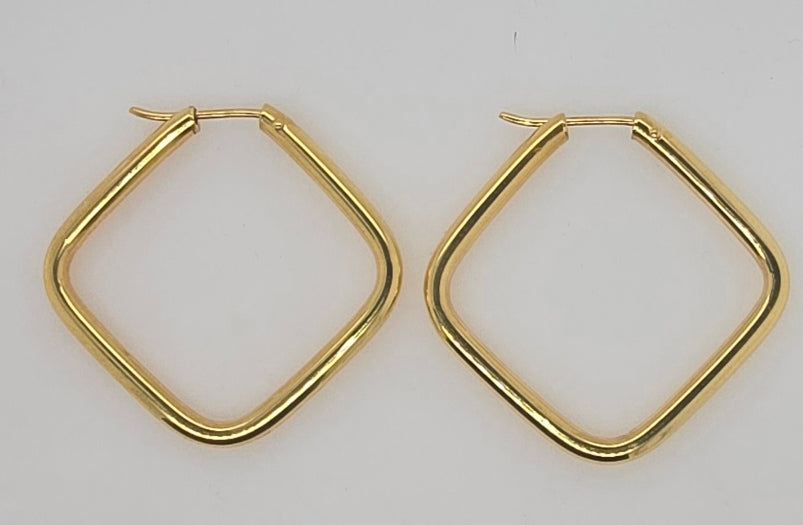 18CT YELLOW GOLD DIAMOND SHAPE HOOP EARRINGS