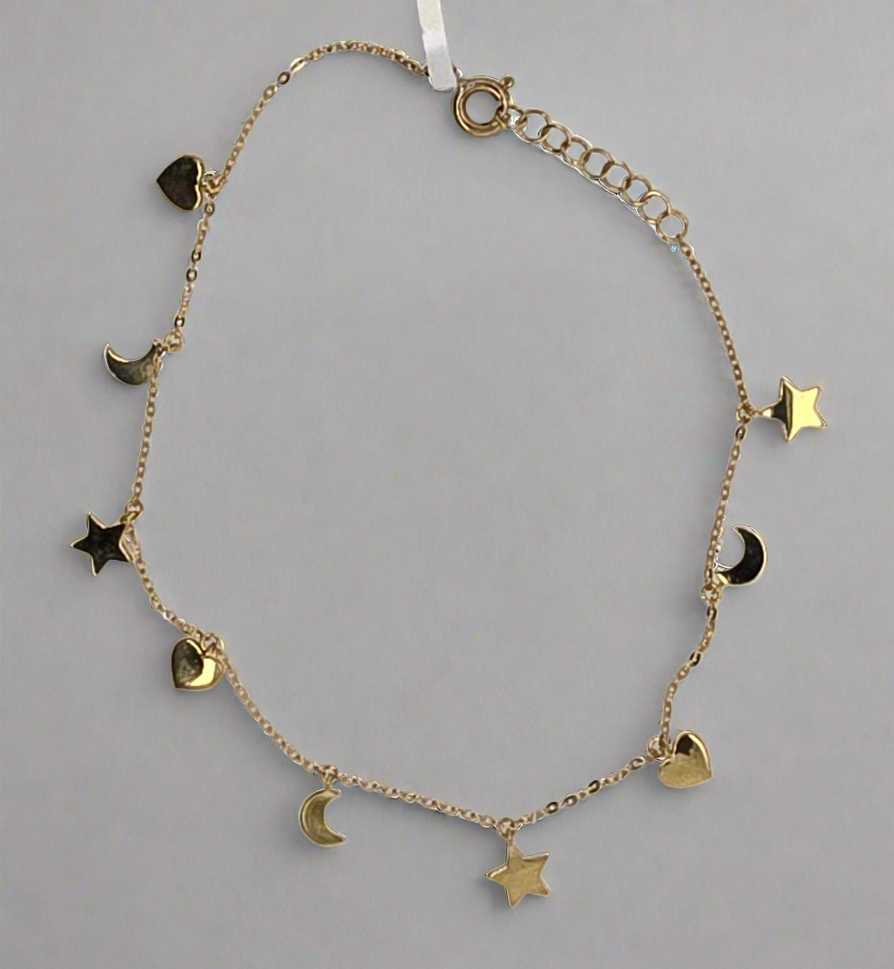 9CT YELLOW GOLD STAR,MOON AND HEART 19CM BRACELET.