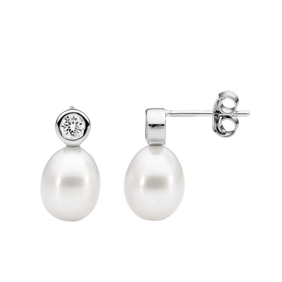 ELLANI STERLING SILVER FRESHWATER PEARL AND BEZEL SET ROUND CUBIC ZIRCONIA STUD EARRINGS